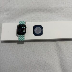 Apple Watch Series 8. 41MM